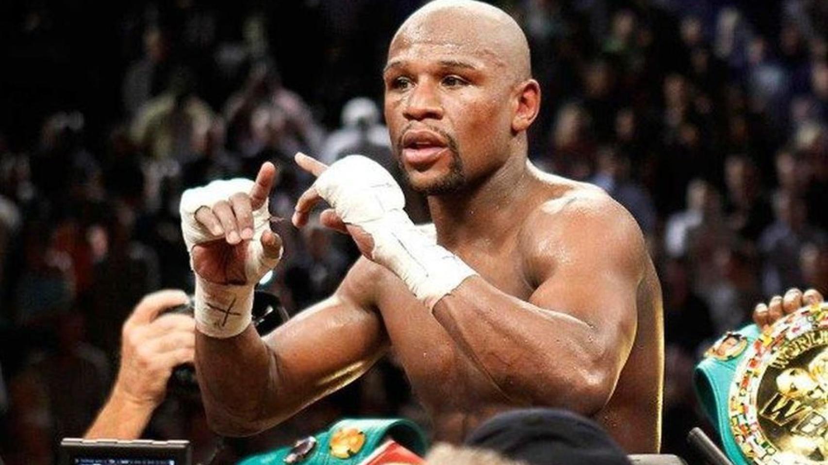 Floyd Mayweather preparándose antes de un combate