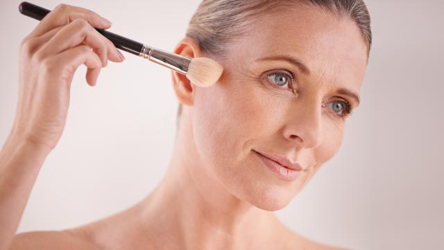 Los mejores trucos de maquillaje para pieles maduras