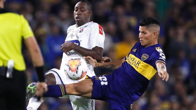 Jorman Campuzano durante un partido con Boca Juniors