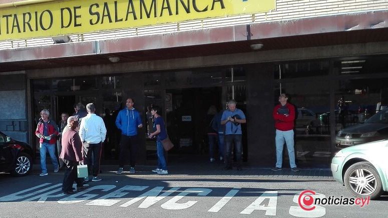 hospital clinico entrada