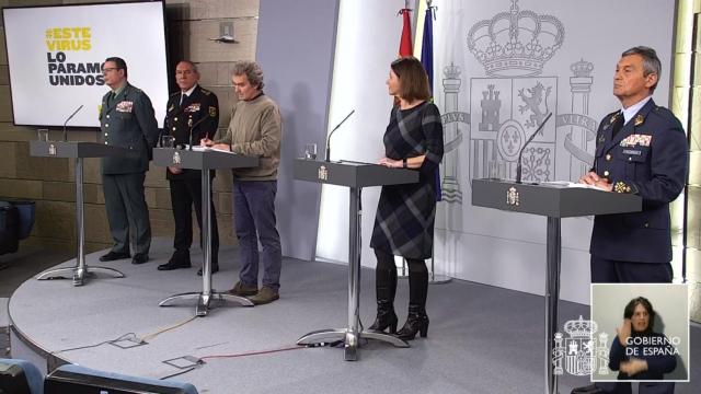 Los directores técnicos de los ministerios de Sanidad, Interior, Defensa y Transportes, en rueda de prensa