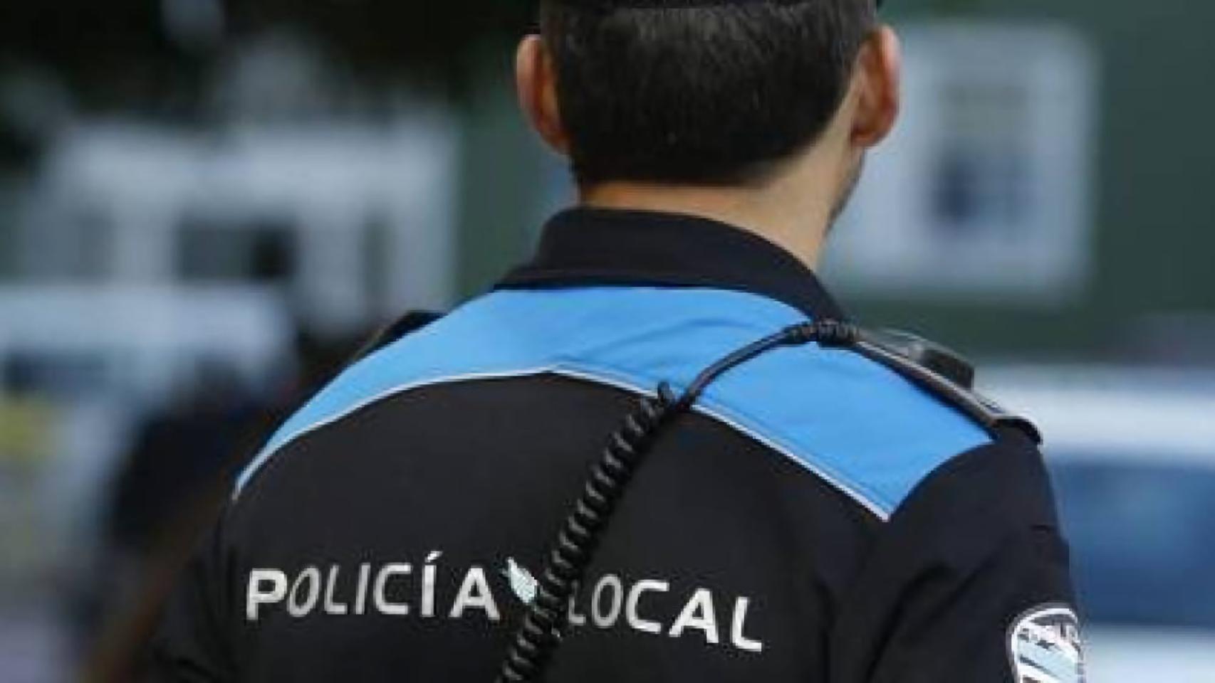 Investigada en Pontevedra por abandonar varios meses en casa a su perro, que acabó muriendo