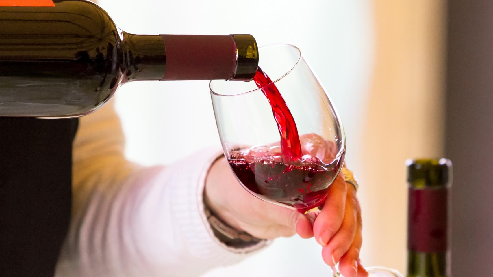 Vino tinto.