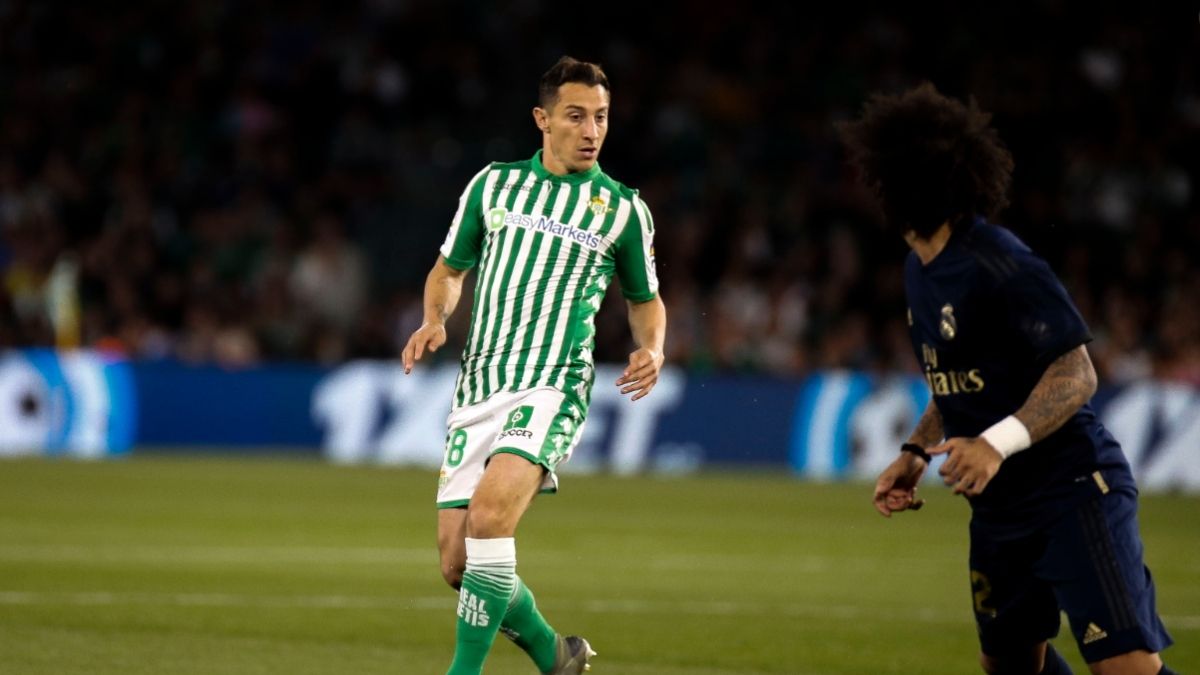 Andrés Guardado, en el partido de La Liga frente al Real Madrid