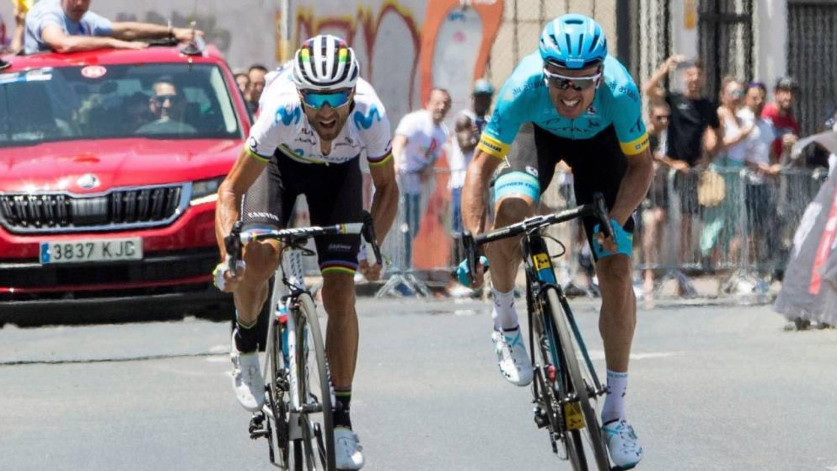 Alejandro Valverde superar a Luis León Sánchez en el Campeonato de España de Ruta celebrado en Murcia.
