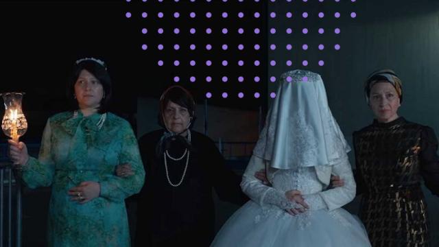 Imagen de la boda de la protagonista de 'Unorthodox'.