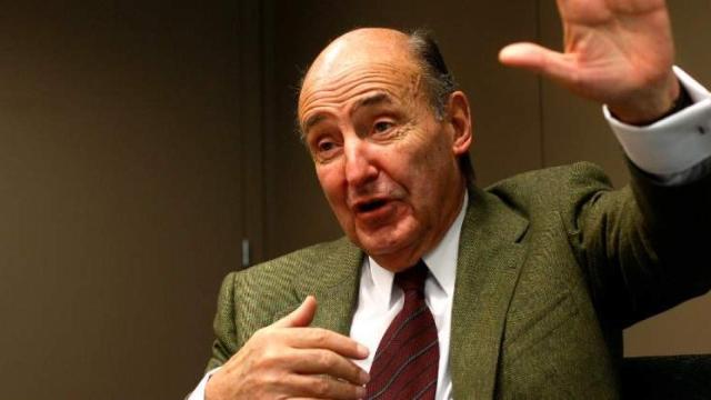 Miquel Roca es uno de los tres firmantes vivos de los Pactos de la Moncloa.