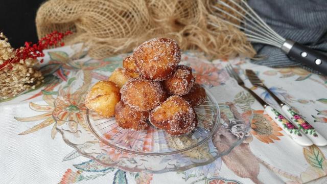 Buñuelos de Semana Santa, la receta para que no te compliques las vida