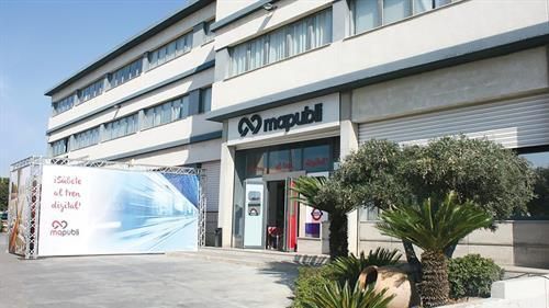 El proveedor de cartelería de Mercadona se reinventa para producir mamparas protectoras
