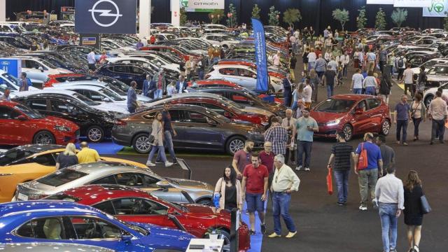 Foto de archivo del Salón Del Vehículo De Ocasión Y Seminuevo De Madrid, que este año plaza su Celebración