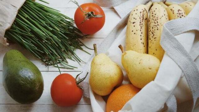 Estas son las frutas y verduras que más tiempo duran frescas