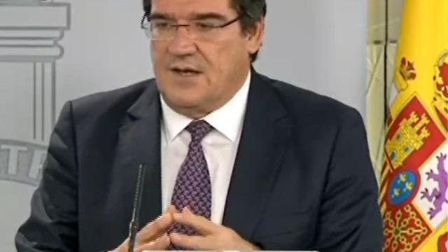 Los empresarios piden que la renta básica sea temporal y ligada a la formación