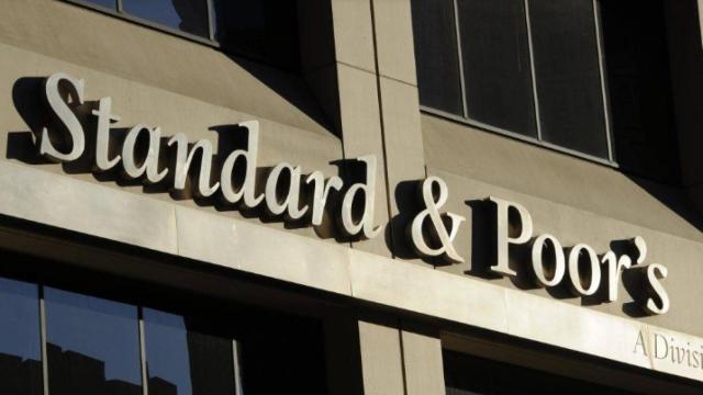 S&P empeora su perspectiva para España y cree que el PIB se contrarerá un 8,8% en 2020