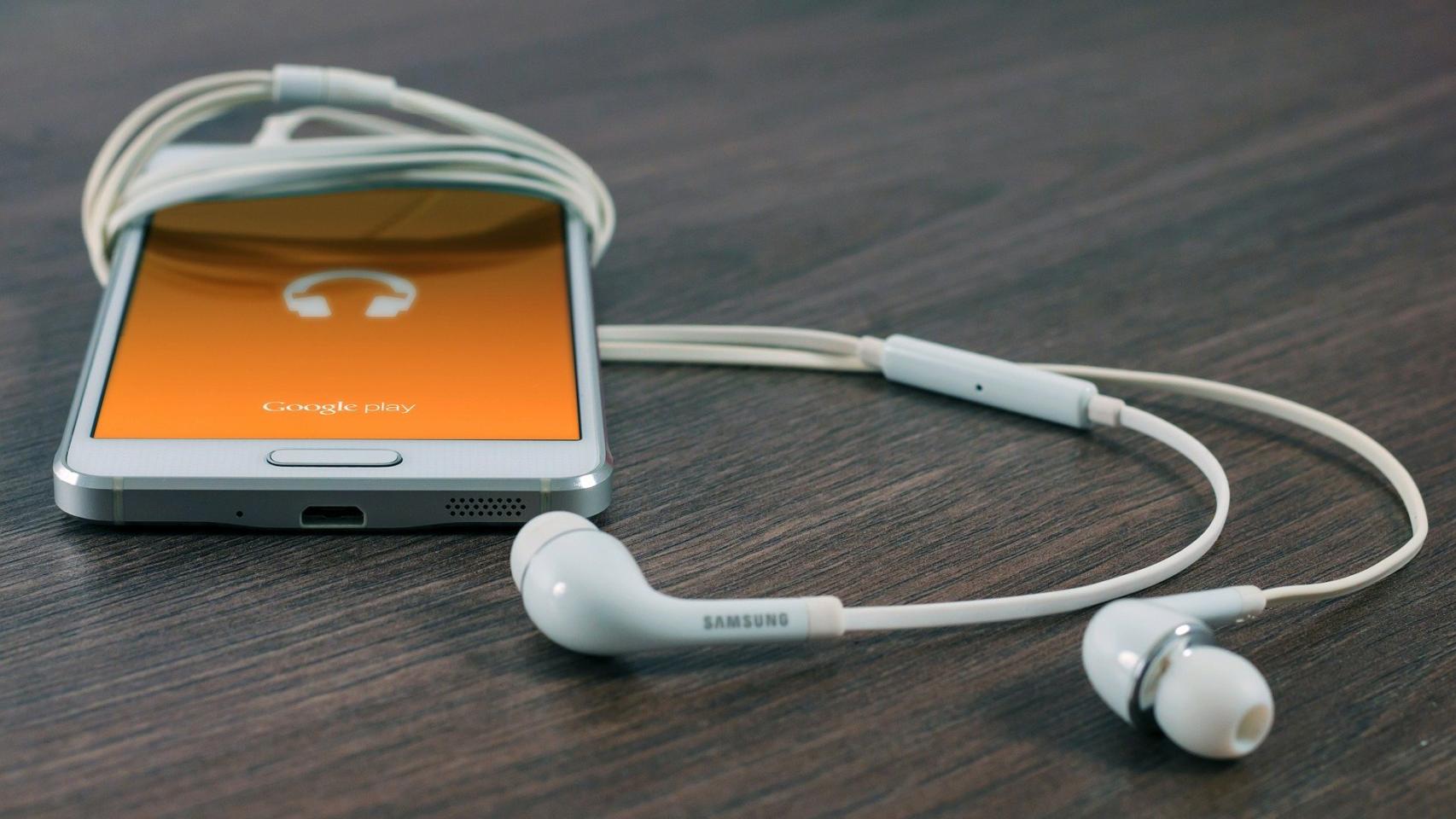 Esta es la forma correcta de limpiar tus auriculares