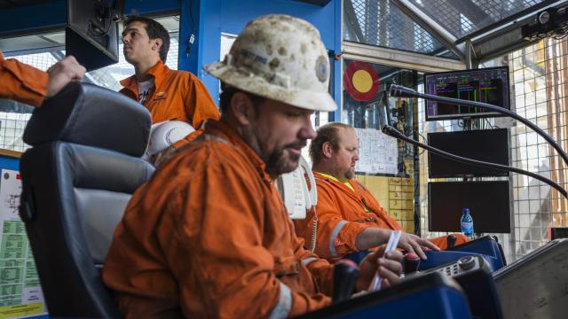 Trabajadores en una plataforma petrolífera.