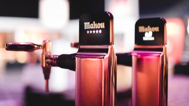 Mahou lanza un plan de rescate para bares con la aportación adicional de cerveza