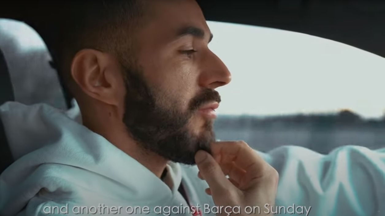 Karim Benzema, durante el segundo episodio del relato de su vida a través de YouTube
