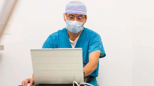 Inteligencia artificial al servicio de los médicos para saber las contraindicaciones de los fármacos