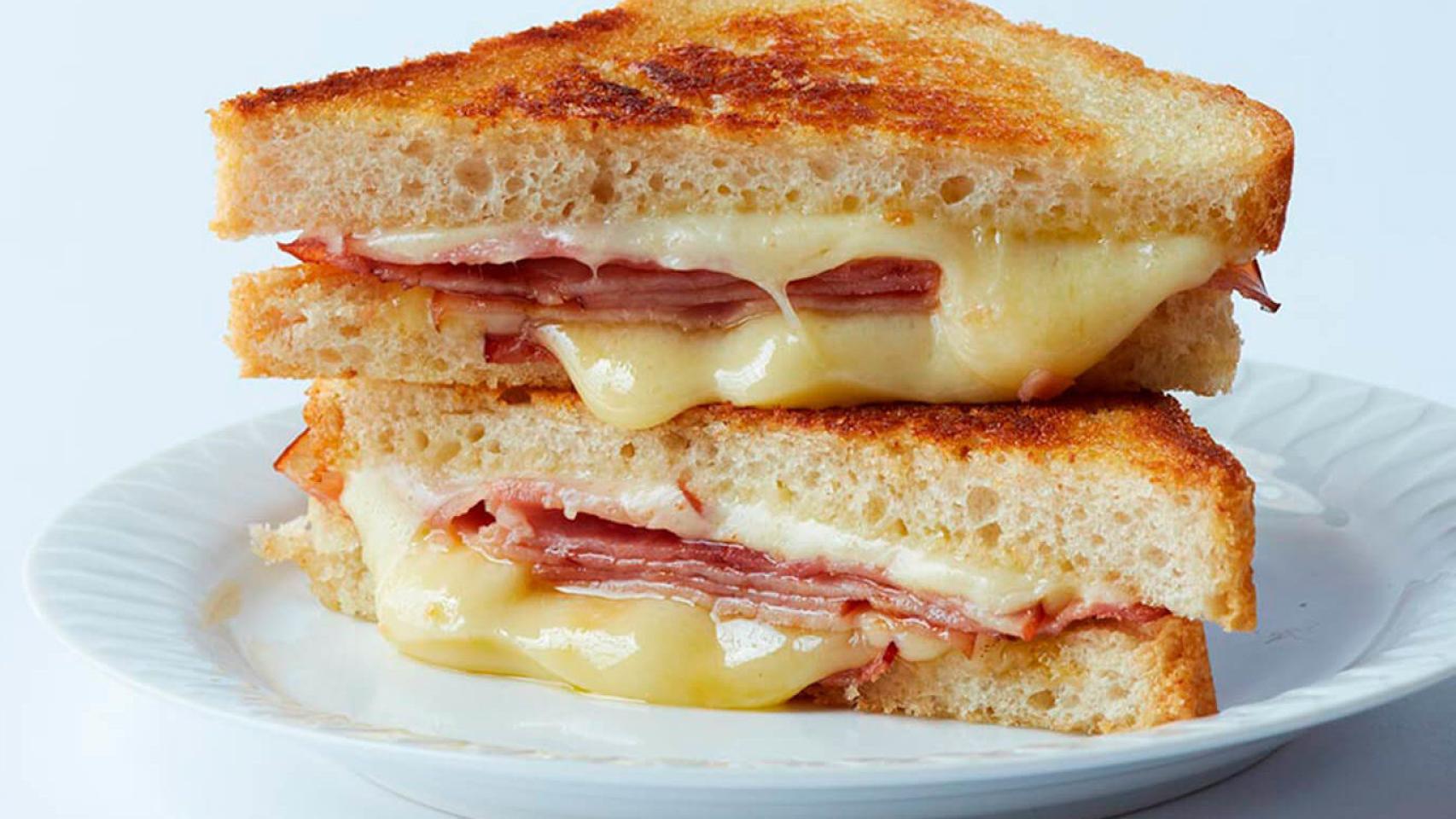 Un sandwich mixto.