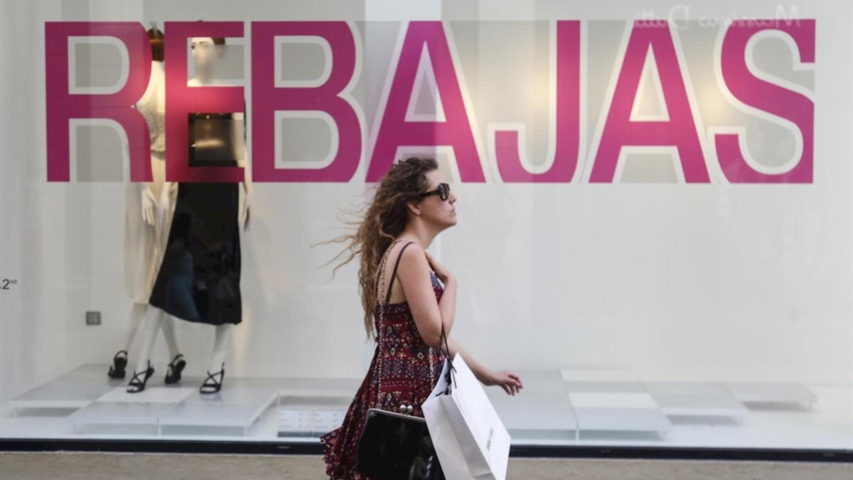 Las rebajas de verano, en peligro durante la desescalada del comercio