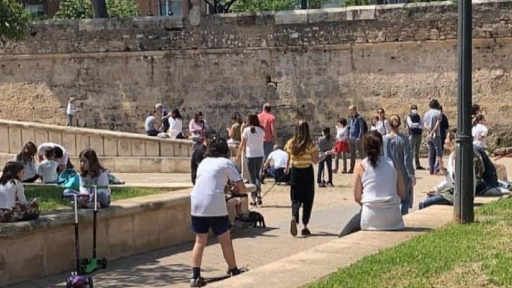 Niños y familias este domingo en Valencia.