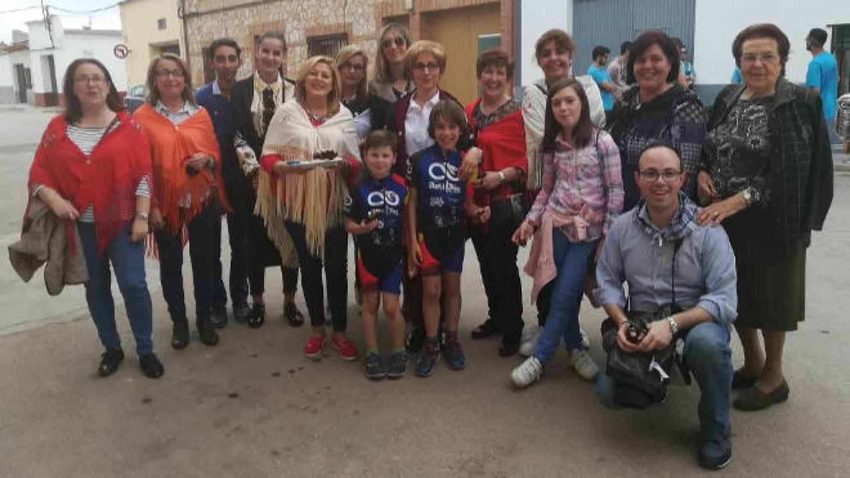 Imagen de archivo de un grupo de mayos