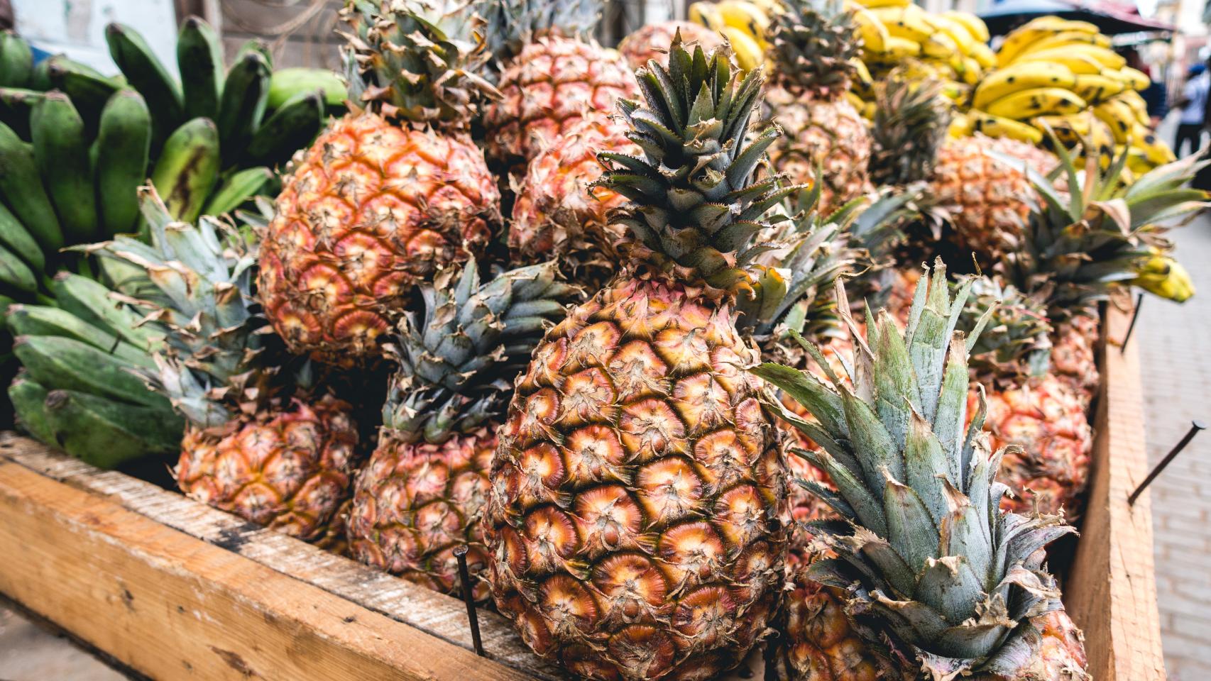 Trucos para saber si una piña está madura