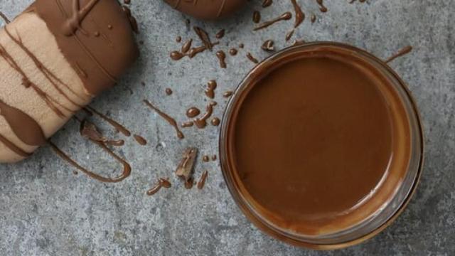 Nocilla casera: receta fácil y rápida, con y sin Thermomix