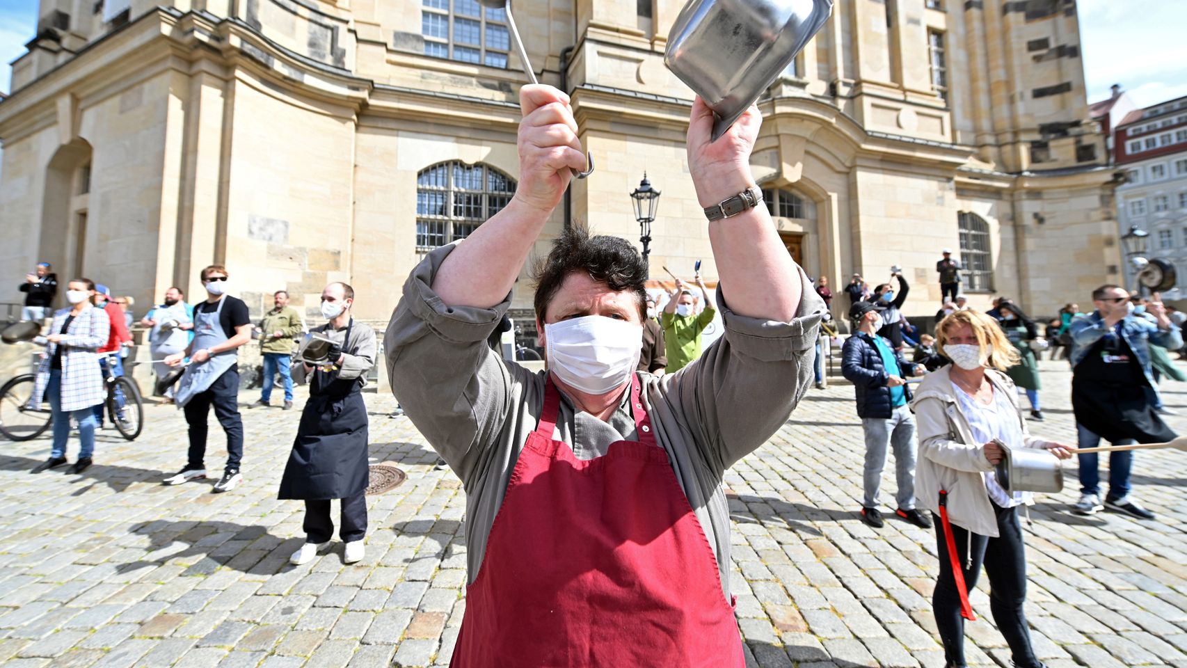 Protestas en la ciudad de Dresde (Sajonia) por la difícil situación del sector hostelero y de restauración por la pandemia.