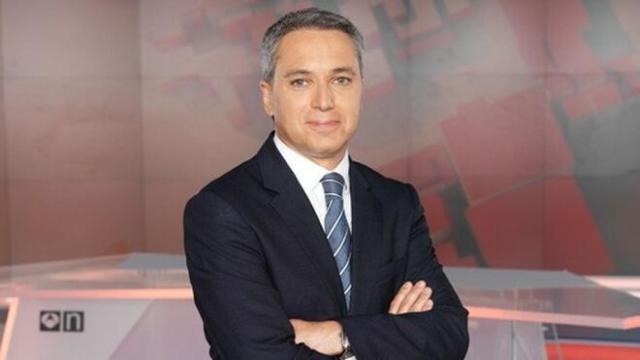Las noticias de Vicente Vallés están cada vez más cerca del informativo de Piqueras.