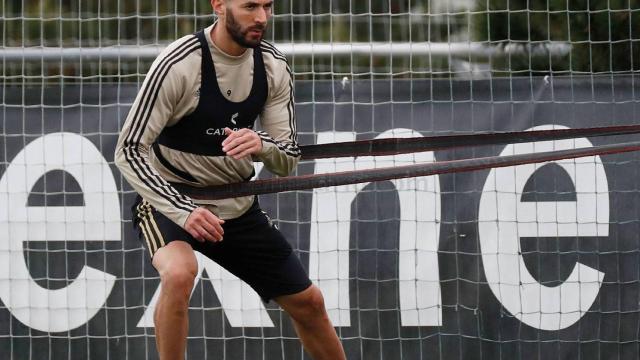 Benzema, durante el entrenamiento del Real Madrid