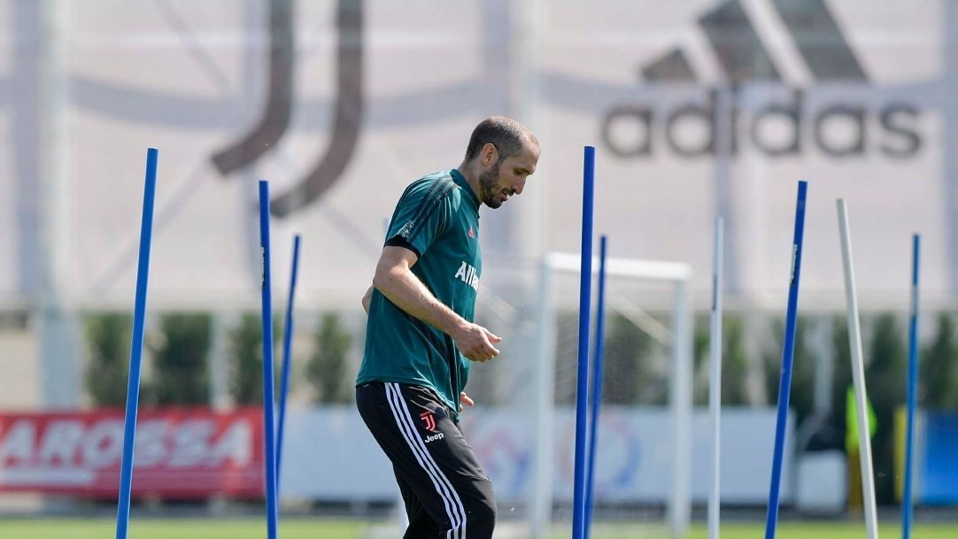 Chiellini, entrenando en solitario con la Juventus