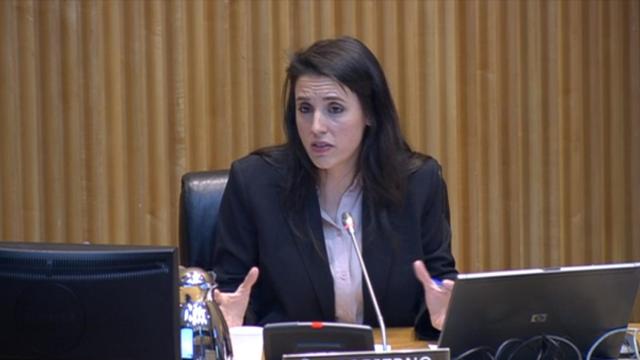 Irene Montero, ministra de Igualdad, en la comisión del Congreso.
