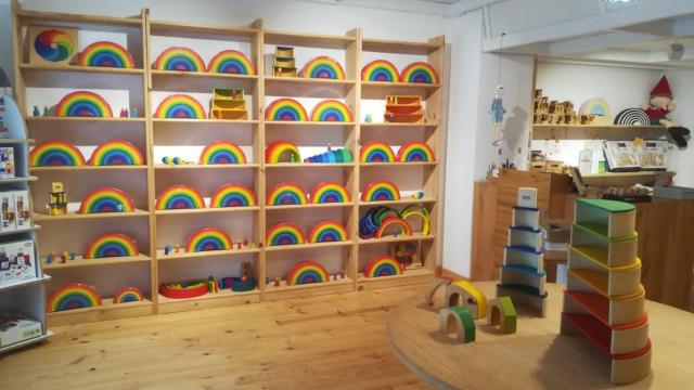 Arco iris en la juguetería Pinocchio de A Coruña.