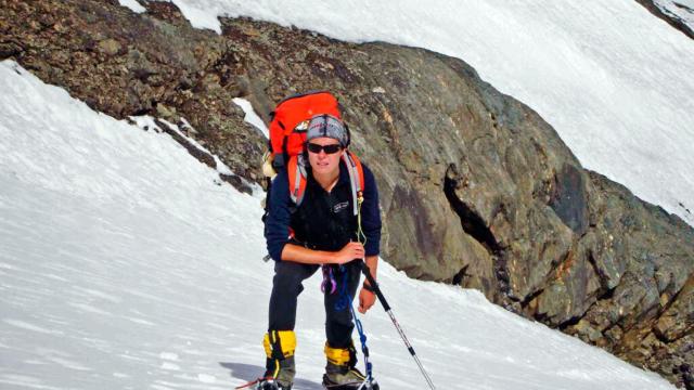 Edurne Pasabán, primera mujer en coronar los catorce ochomiles, en el Annapurna