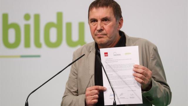 Arnaldo Otegi, durante su rueda de prensa telemática.
