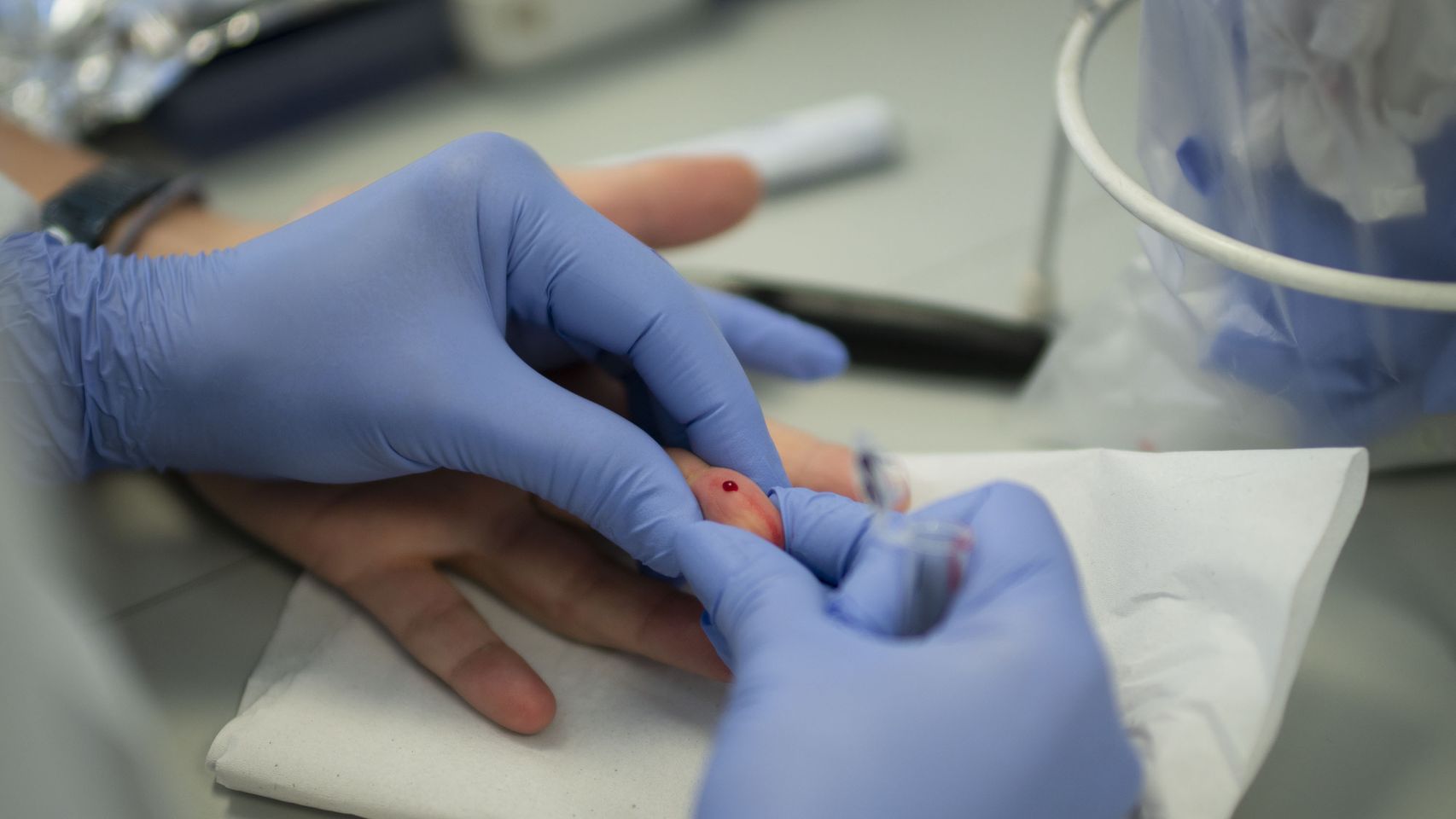 El momento de la extracción de sangre.