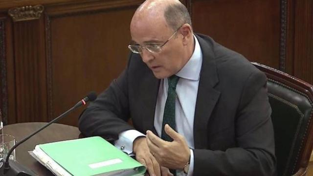 Pérez de los Cobos,  durante su declaración en el juició del 'procés'.