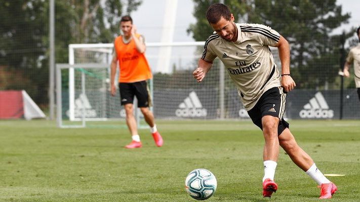 Hazard se entrena en Valdebebas