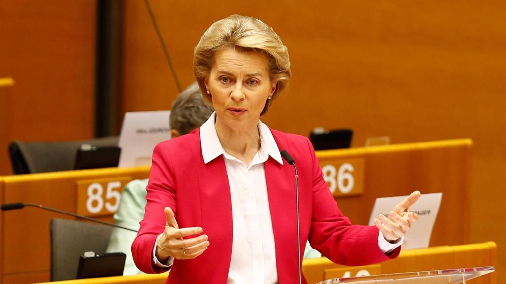 La presidenta Ursula von der Leyen, durante el pleno de la Eurocámara de este miércoles.
