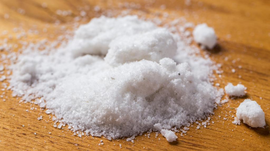 La sal es protagonista de muchas supersticiones en España.