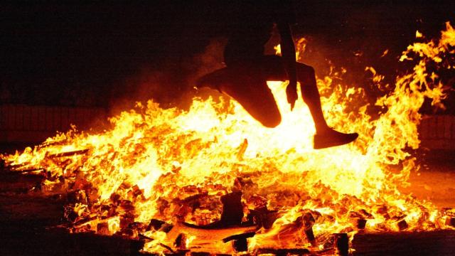 san juan hoguera san xoan fuego