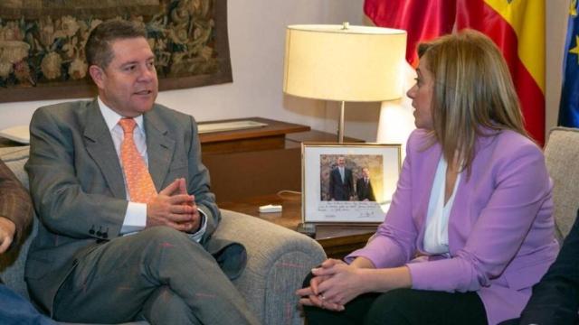 Emiliano García-Page y Carmen Picazo en una imagen de archivo