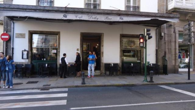 Fachada del Café Derby en Santiago de Compostela
