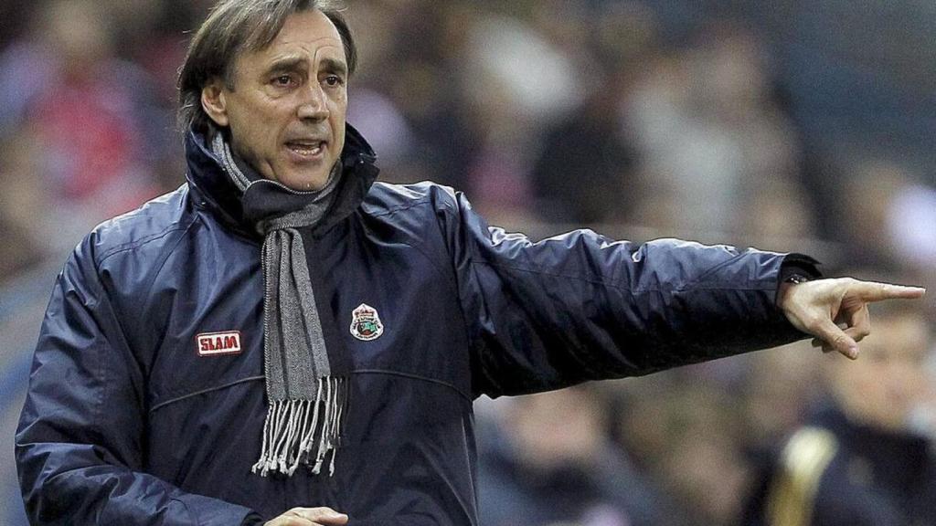 Miguel Ángel Portugal, durante su etapa en el Racing de Santander
