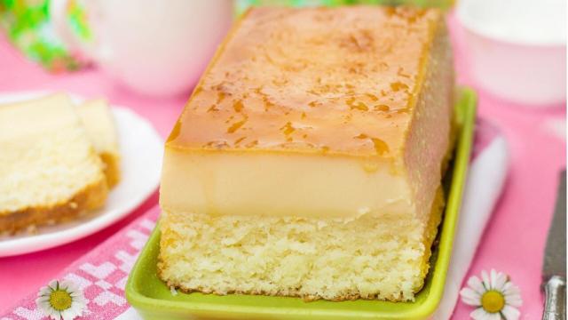 Bizcoflán, por qué elegir entre flan y bizcocho si puedes tener esto