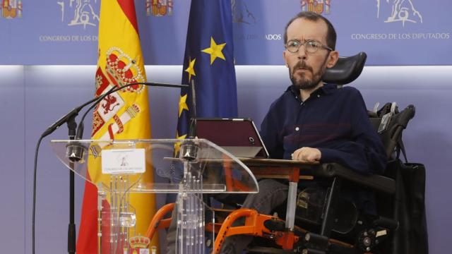Pablo Echenique, en la rueda de prensa posterior a la Junta de Portavoces.