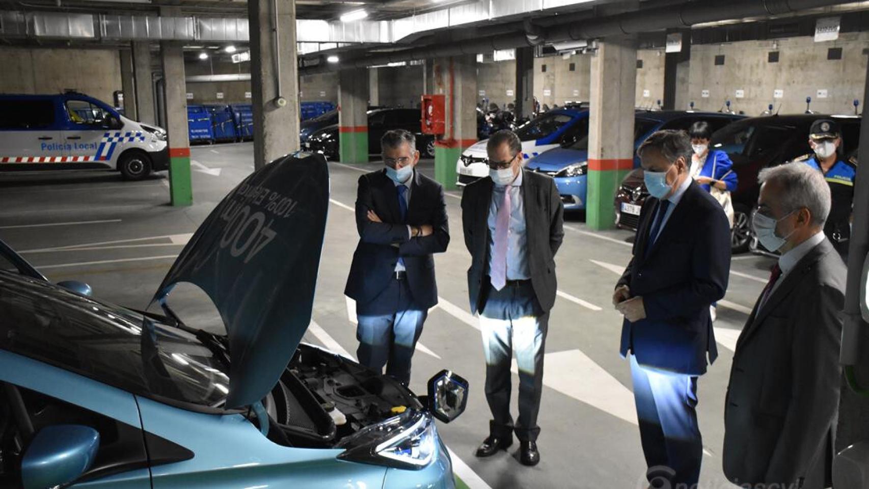 Uno de los nuevos coches eléctricos de la Policía Local de Salamanca