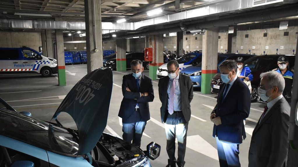 Uno de los nuevos coches eléctricos de la Policía Local de Salamanca
