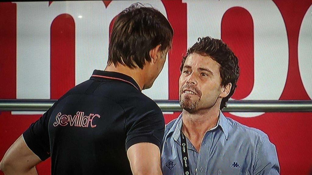 Charla entre Lopetegui y Rubi antes del Sevilla - Betis, ambos sin mascarillas